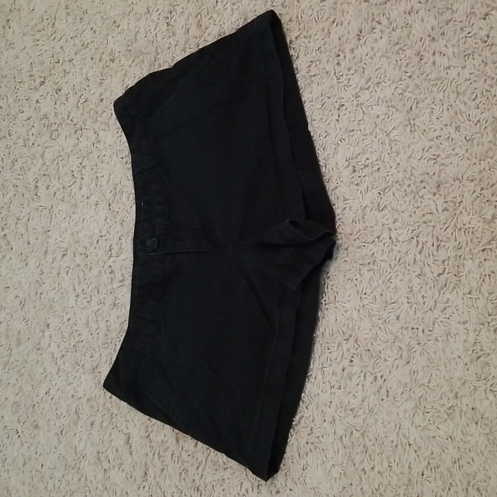 3/$20 🎉 Mossimo black short shorts